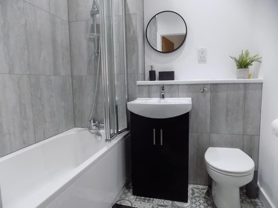2 Bedroom Luxury City Centre Apt Lincoln Luaran gambar